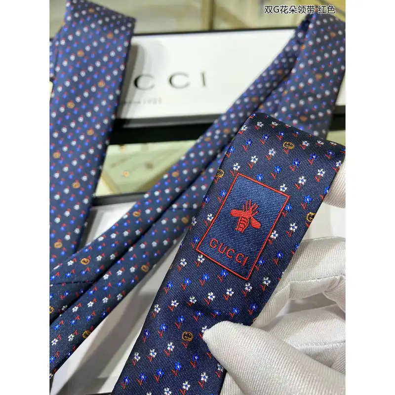 Hot TIES Tie 2109WH0088 0123