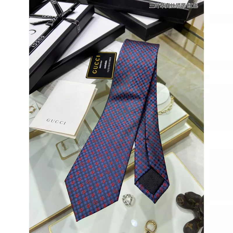 Hot TIES Tie 2210WH0210 0113