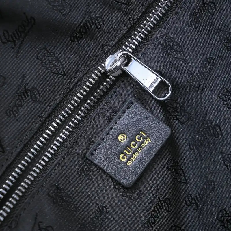 Hot Gucci Bag 2112YZ0131 0131