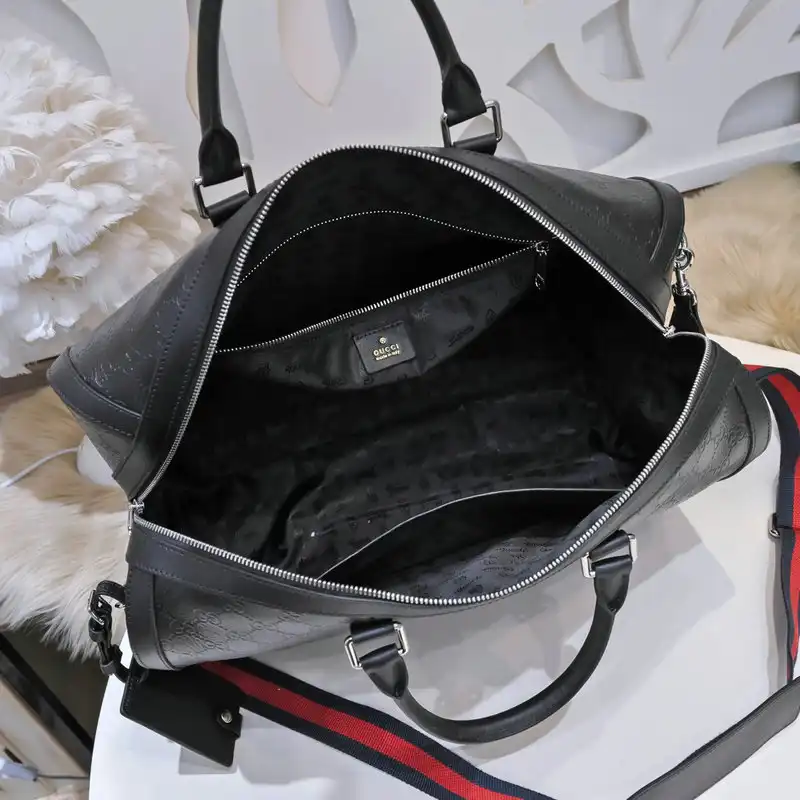 Hot Gucci Bag 2112YZ0131 0131