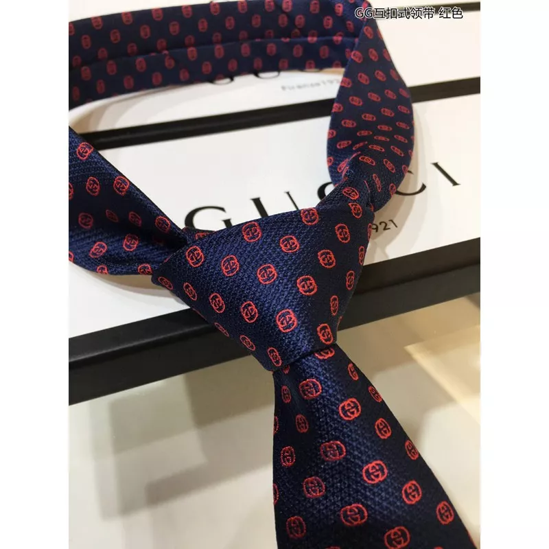 Hot TIES Tie 2210WH0217 0113