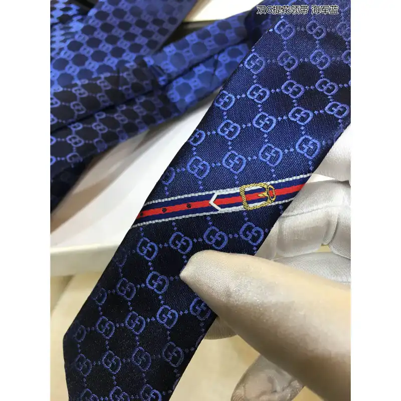 Hot TIES Tie 2109WH0063 0124