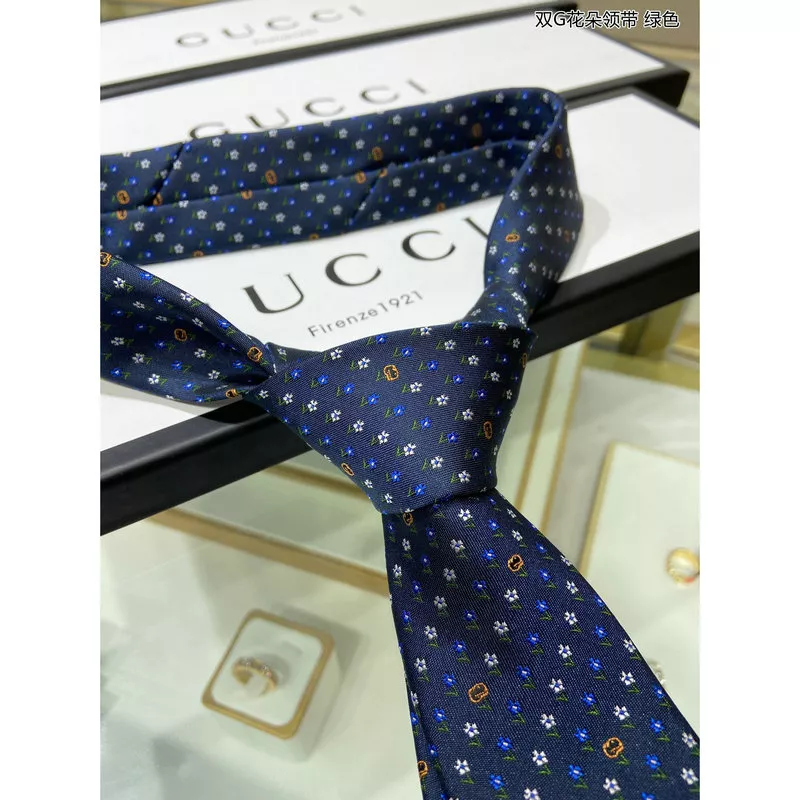 Hot TIES Tie 2109WH0089 0112