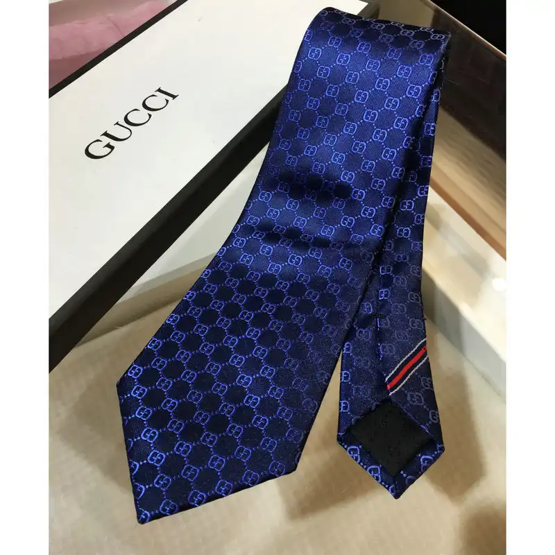 Hot TIES Tie 2109WH0063 0124