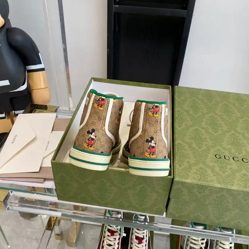 Hot Gucci Shoes 2212PZ0085 0206