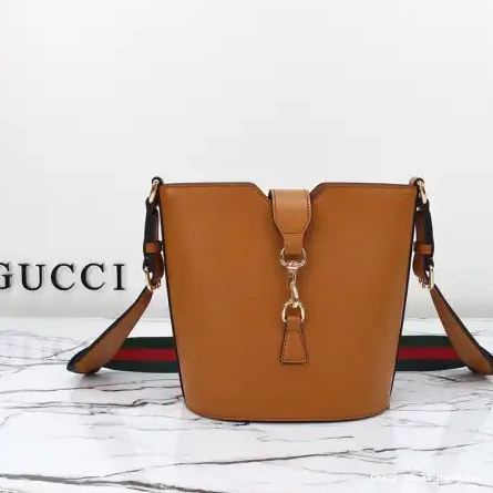 Hot 2407YA0006 Bags Gucci 0211