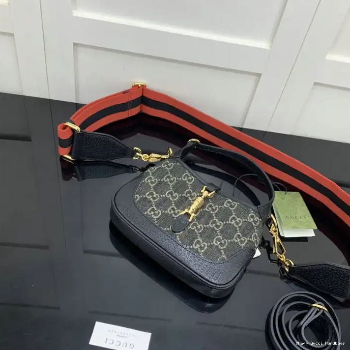 Hot Gucci Bag 2204YA0022 0212