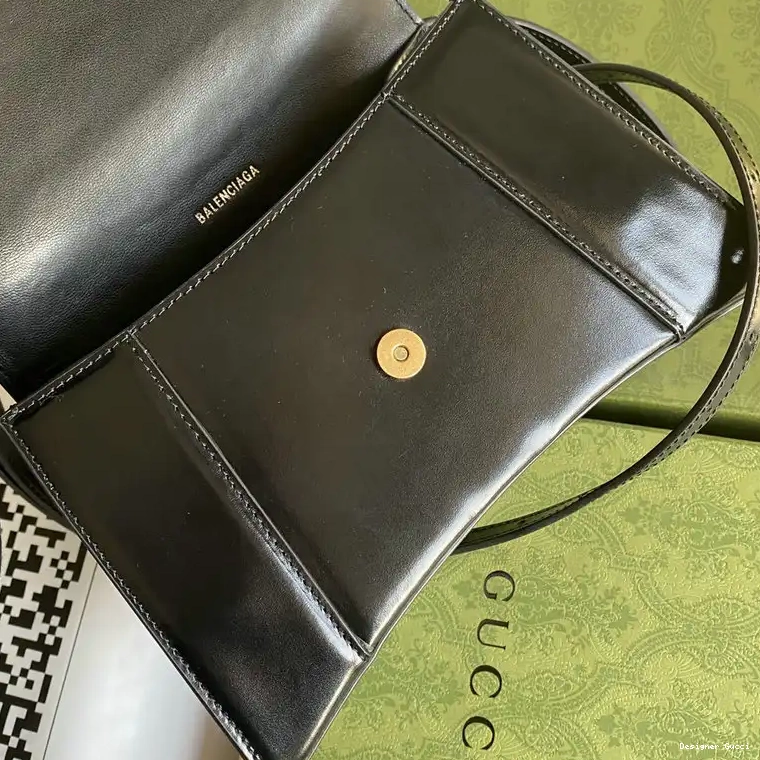 Hot 2112YA0067 Gucci Bag 0218